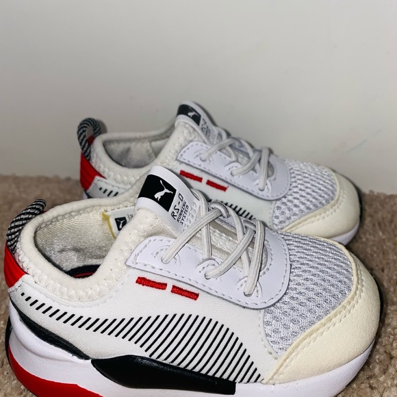 Puma Toddler Shoes - Picture 2 of 3